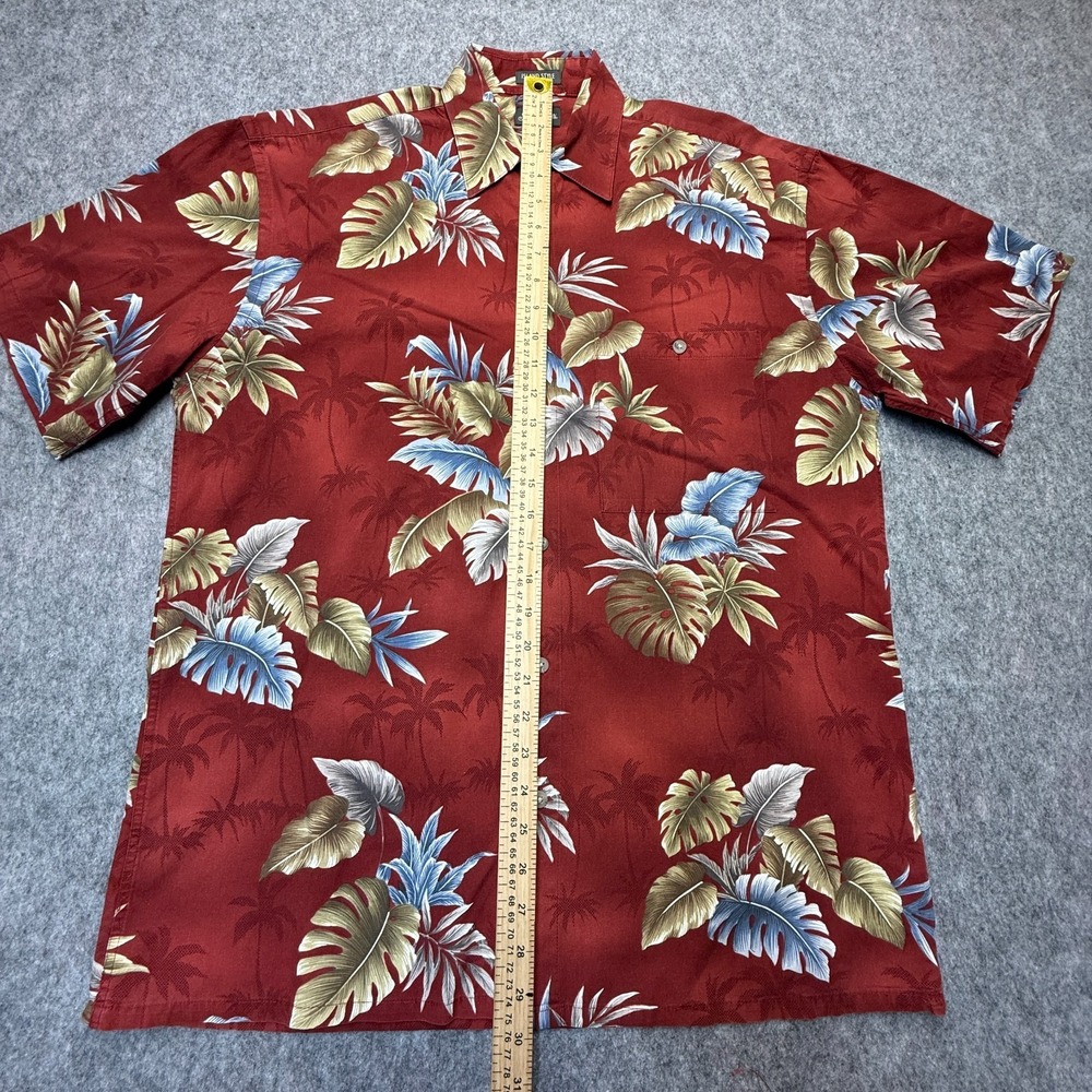 St. John's Bay Island Style Shirt Men's Medium Red Tropical Floral Short Sleeve - Picture 5 of 7